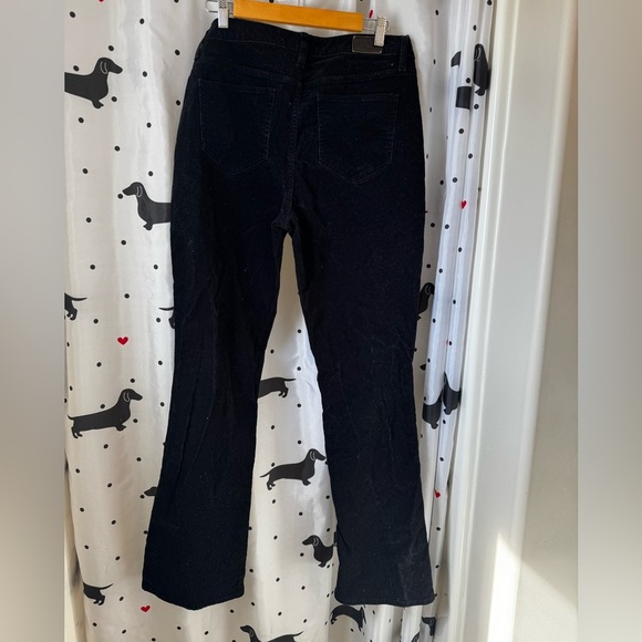 Stylish Black Mid Rise Bootcut Pants - Picture 2 of 4